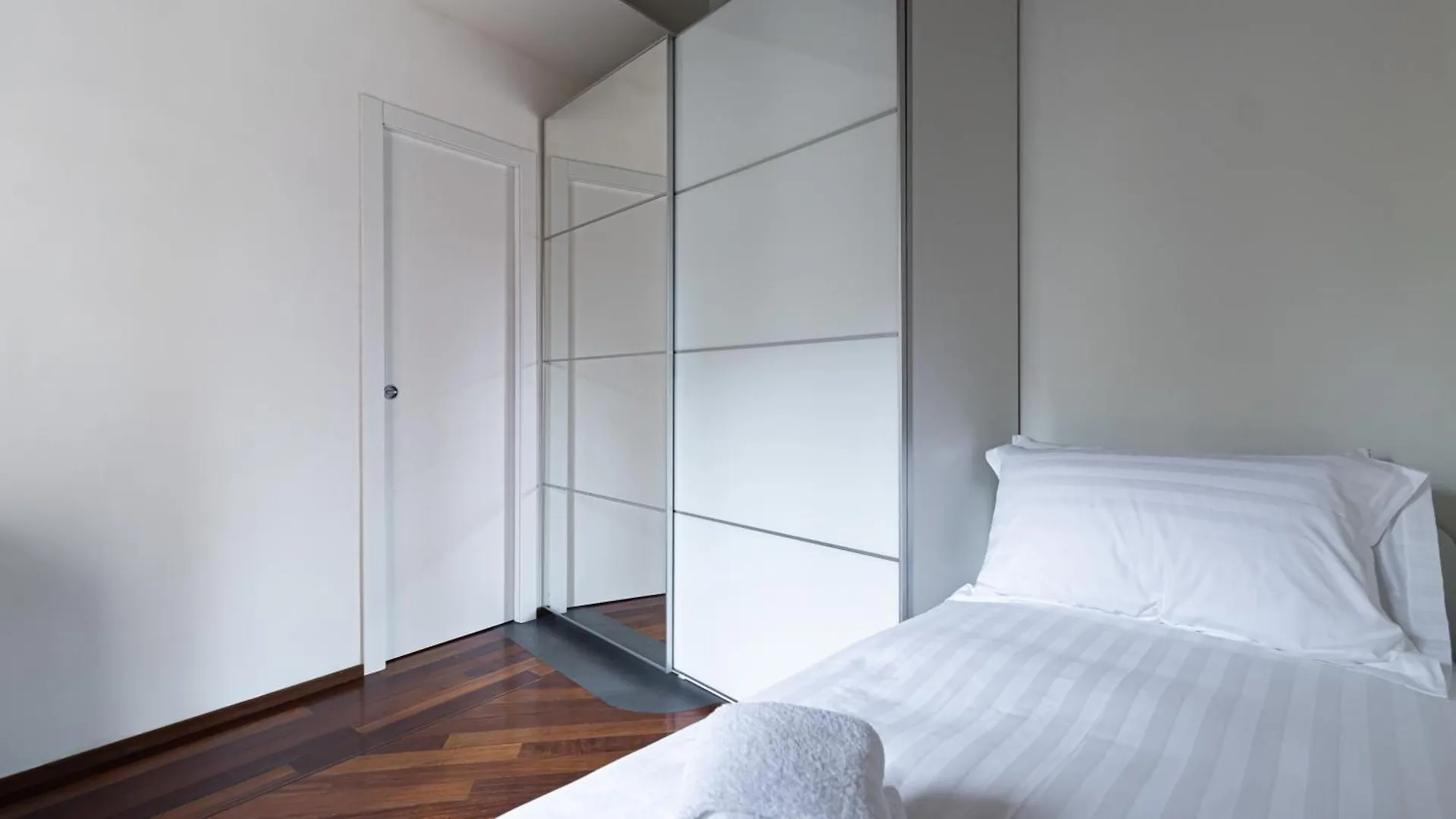 Italianway - Fabbri 12 D Apartment Milan Italy